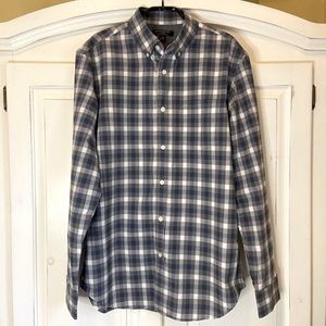 Banana Republic Soft Wash Cotton Plaid Button Down Shirt